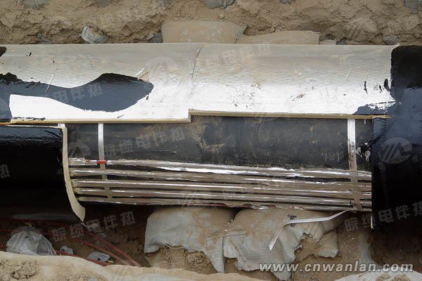 电伴热带保温层防潮处理